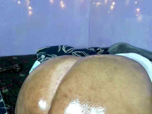 Big-Ass-Wilma webcam