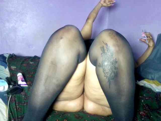 Big-Ass-Wilma webcam