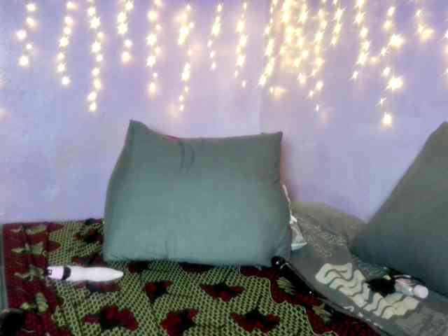 Big-Ass-Wilma webcam