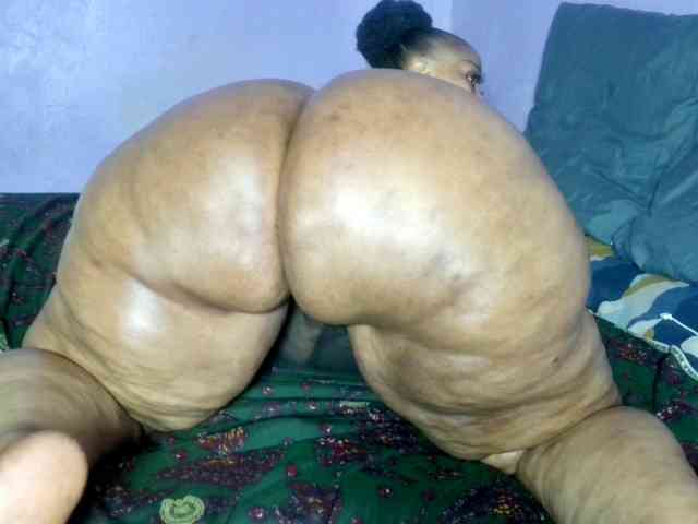 Big-Ass-Wilma webcam