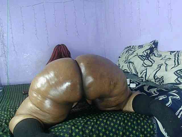 Big-Ass-Wilma webcam
