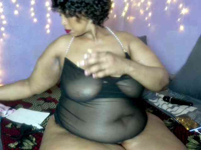 Big-Ass-Wilma webcam