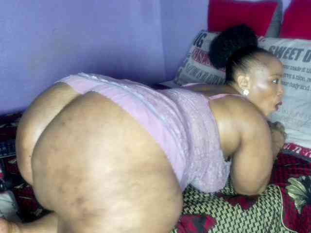 Big-Ass-Wilma webcam