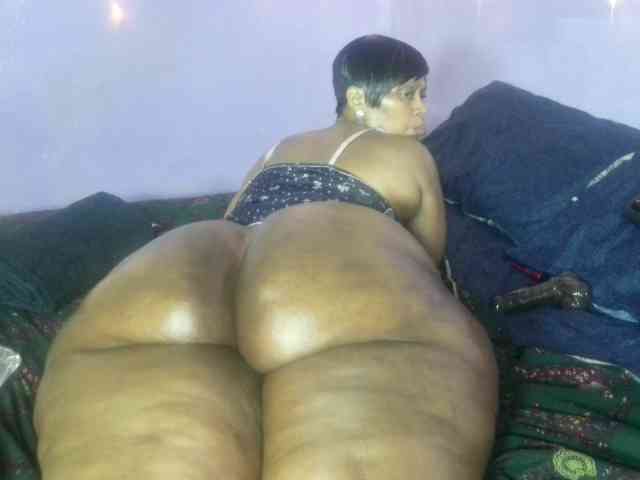 Big-Ass-Wilma webcam