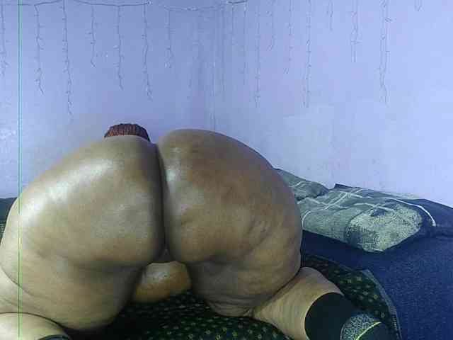 Big-Ass-Wilma webcam