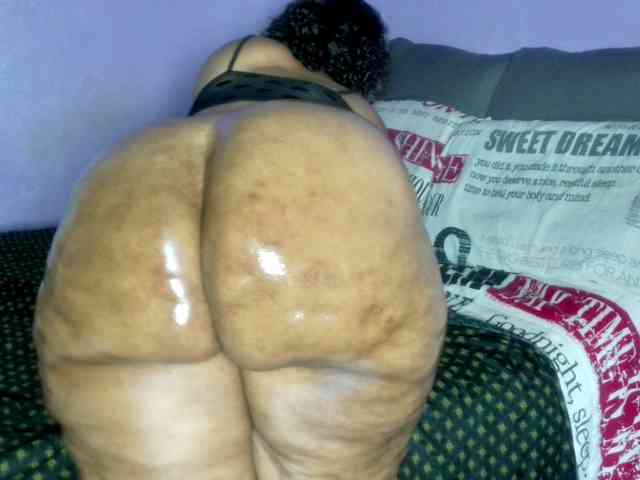 Big-Ass-Wilma webcam