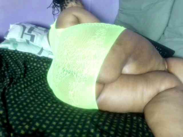 Big-Ass-Wilma webcam