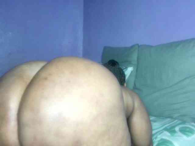 Big-Ass-Wilma webcam