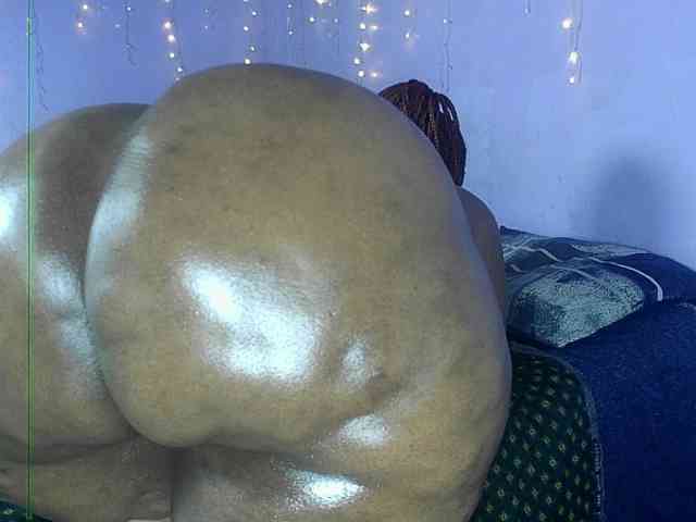 Big-Ass-Wilma webcam