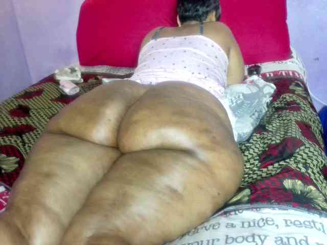 Big-Ass-Wilma webcam