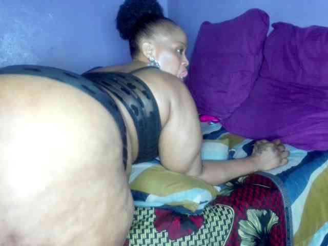 Big-Ass-Wilma webcam