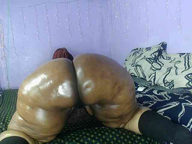 Big-Ass-Wilma webcam