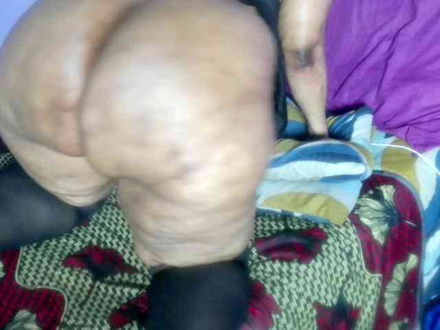 Big-Ass-Wilma webcam