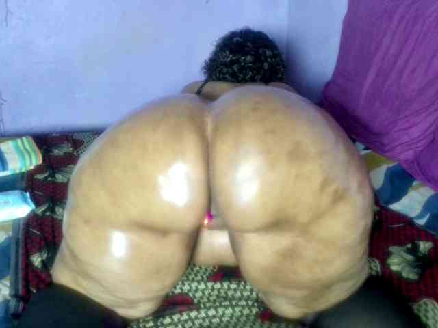 Big-Ass-Wilma webcam