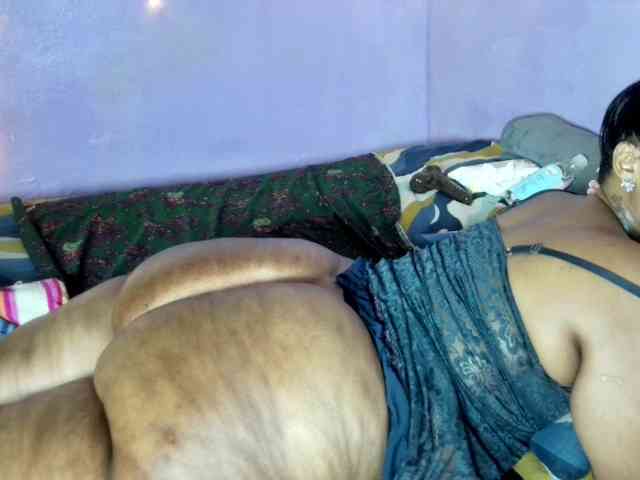 Big-Ass-Wilma webcam