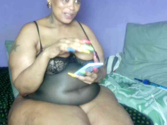 Big-Ass-Wilma webcam