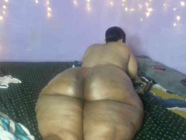 Big-Ass-Wilma webcam
