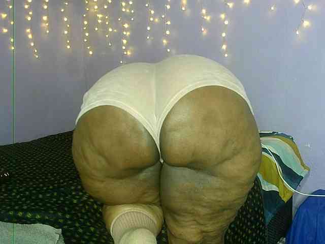 Big-Ass-Wilma webcam