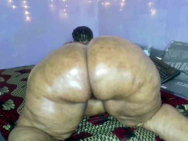 Big-Ass-Wilma webcam