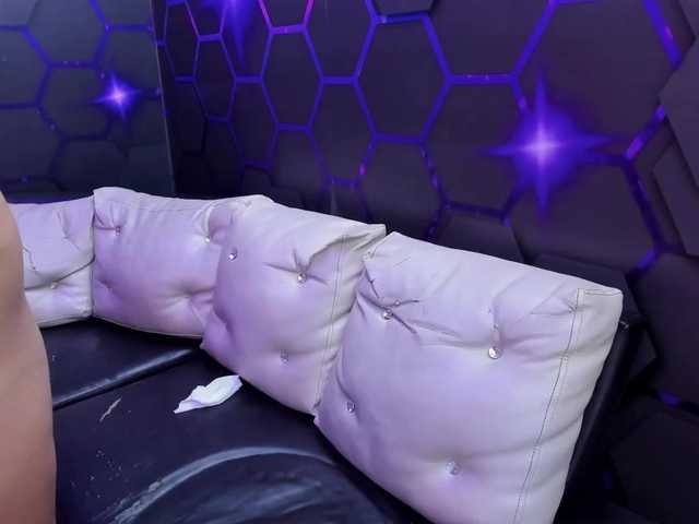 crazyfor-sex's BongaCams show and profile