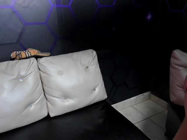 crazyfor-sex's BongaCams show and profile