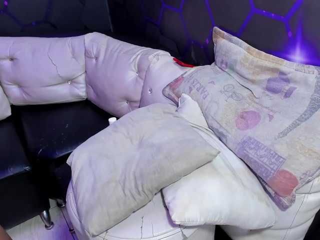 crazyfor-sex's BongaCams show and profile