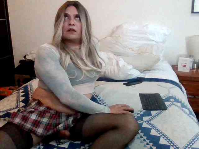 EstephanieAJ Live Webcam on BongaCams