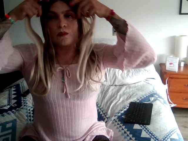 EstephanieAJ Live Webcam on BongaCams