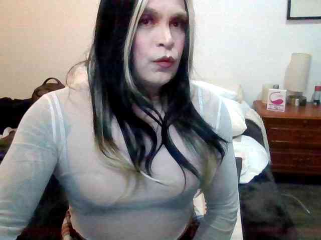EstephanieAJ Live Webcam on BongaCams