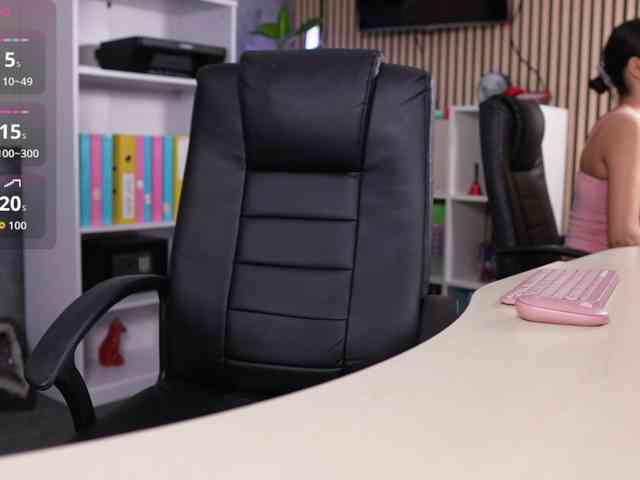 DaryaStars Live Webcam on BongaCams