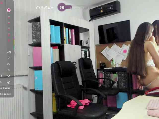 DaryaStars webcam