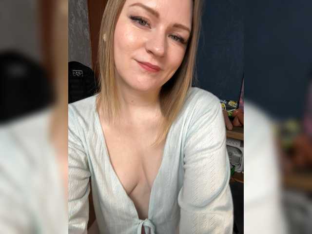 MrsAnna's BongaCams show and profile