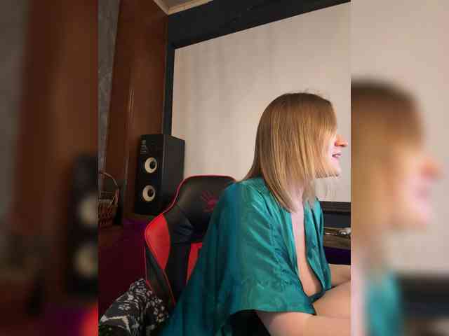 MrsAnna webcam