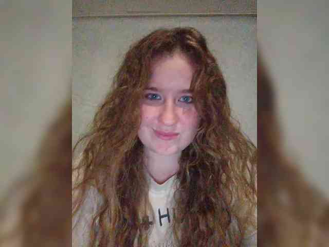 Solnyshko3331 webcam