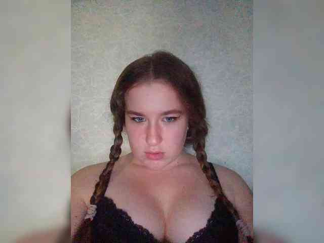 Solnyshko3331 webcam