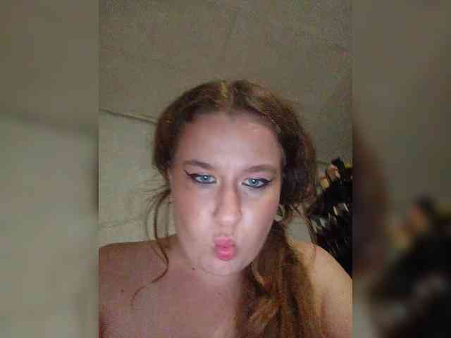 Solnyshko3331 webcam