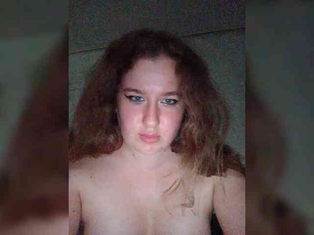 Solnyshko3331 webcam