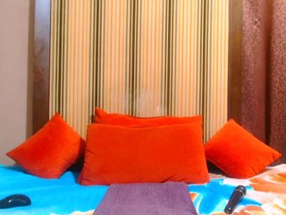 lexybooty's Live Webcam