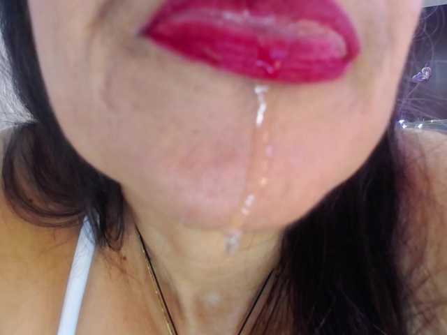 moxa-hot's BongaCams show and profile