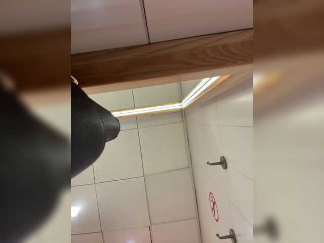 _Meggi_