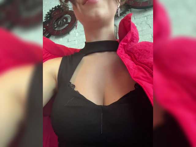 MeganOrtega's BongaCams show and profile