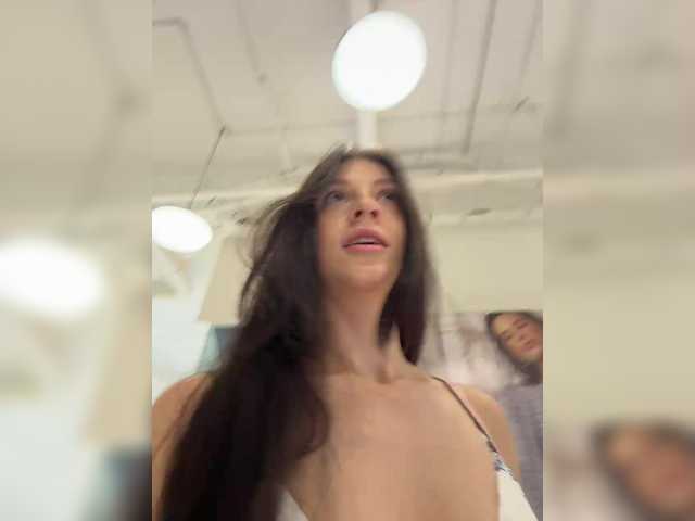 _Meggi_