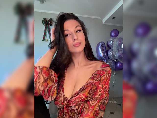 go to chat with _Meggi_