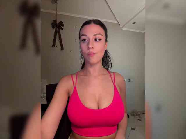 _Meggi_ webcam