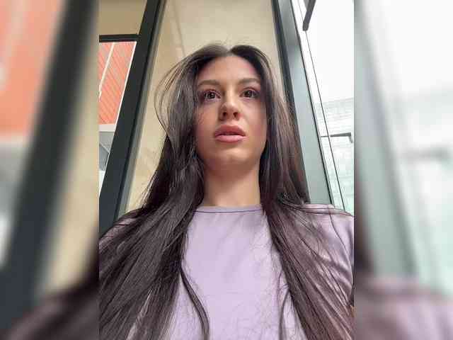 _Meggi_ webcam