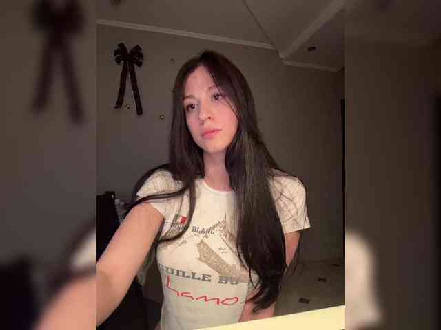 _Meggi_ webcam