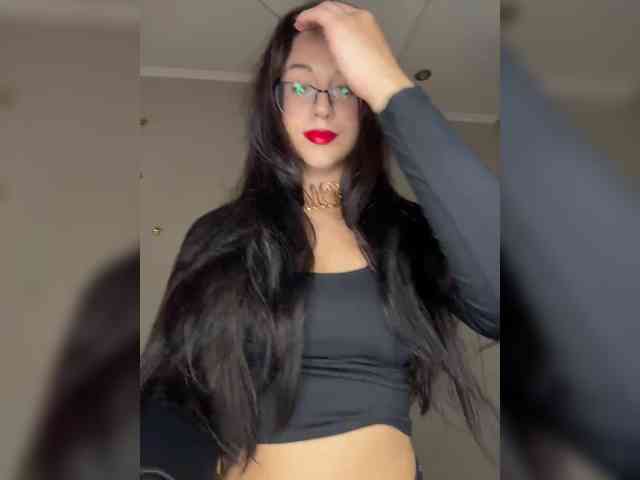 _Meggi_ webcam