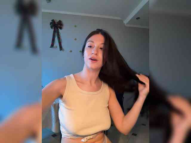 _Meggi_ webcam