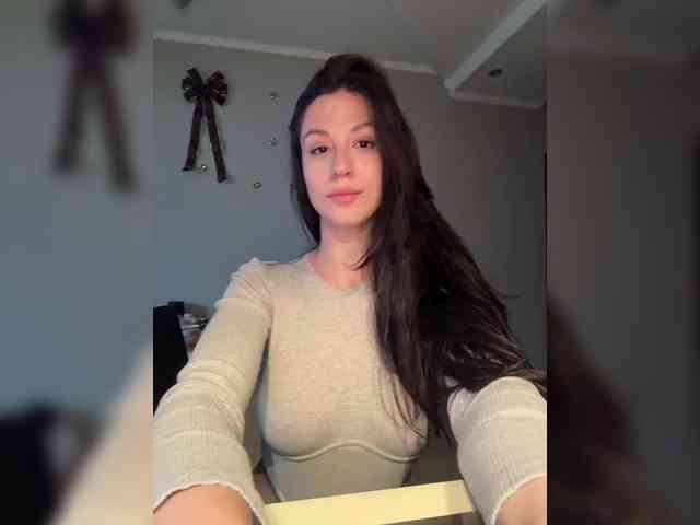 _Meggi_ webcam