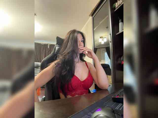 _Meggi_ webcam